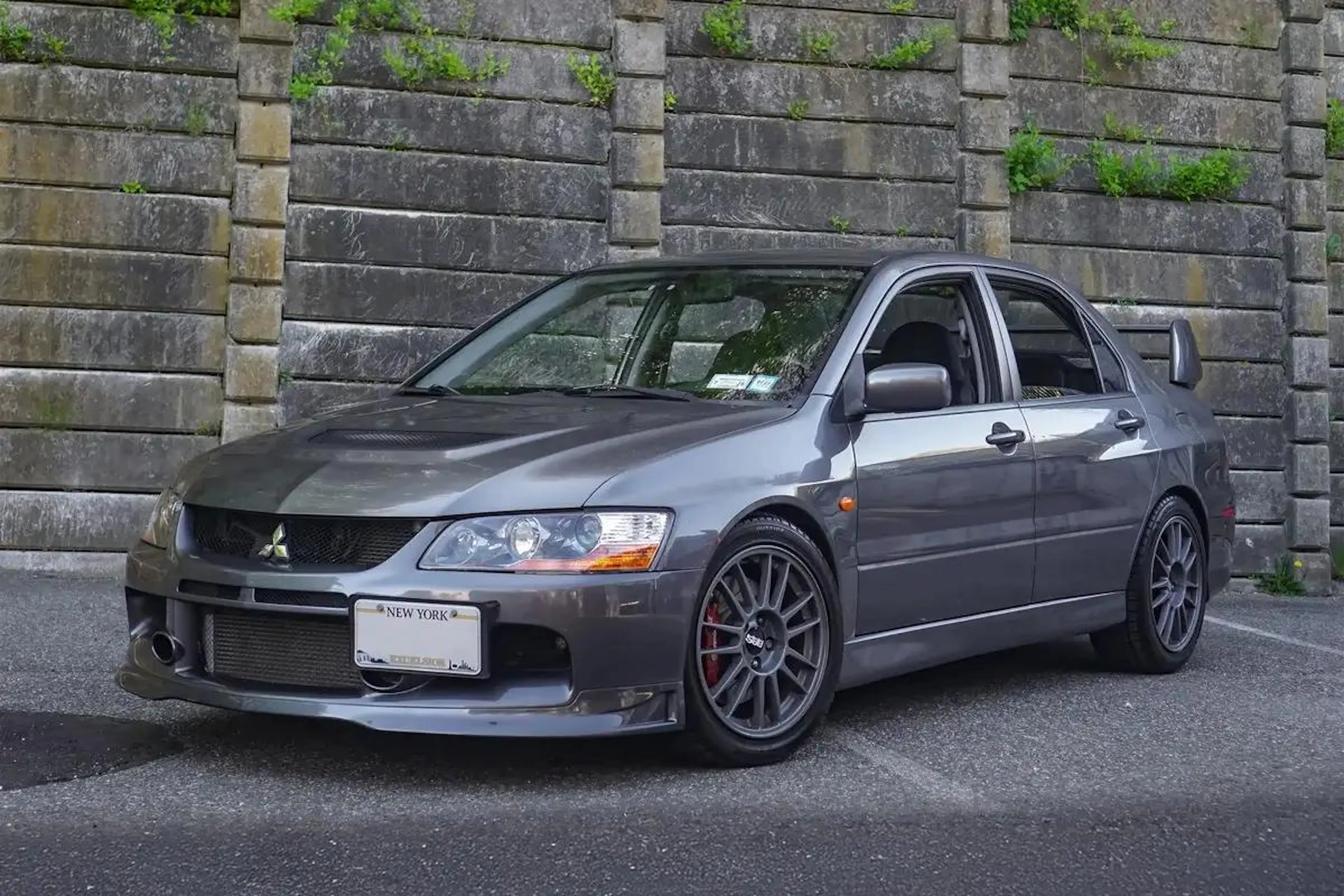 2006 Mitsubishi Lancer VIN JA3AH86C86U009476 | Hagerty Valuation Tool®